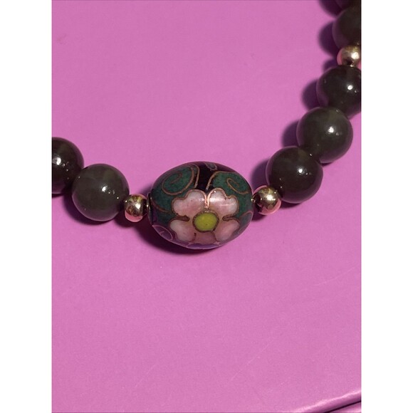 Natural Green Nephrite Jade and 14k Gold Bracelet, 7 3/4 Inches - Picture 5 of 7